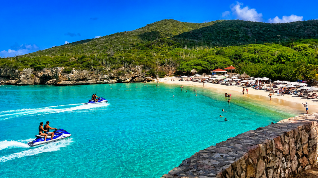 Playa Grote Knip Curacao tropical beach paradise in full sun